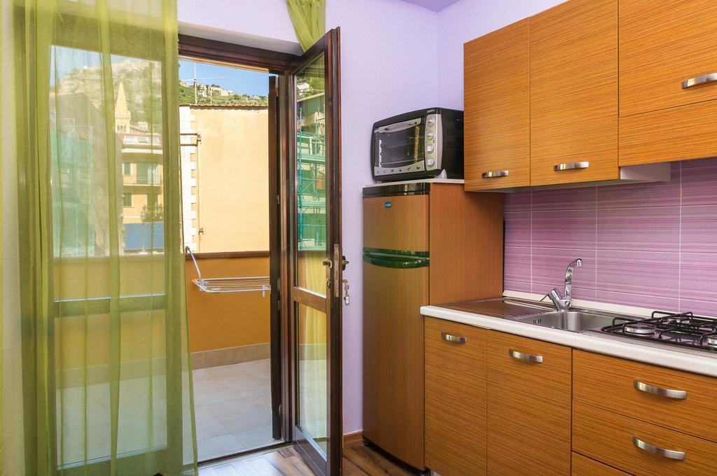 Residence Villa Il Glicine Taormina Szoba fotó